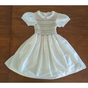 Mini Boden Girls Heirloom Vintage Smocked Dress size 9/10 EUC
